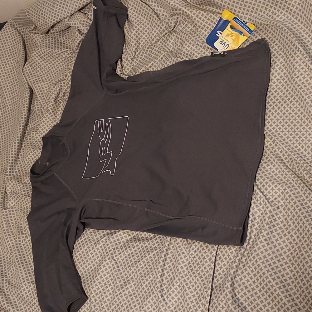 NRS uv protection swim/workout shirt